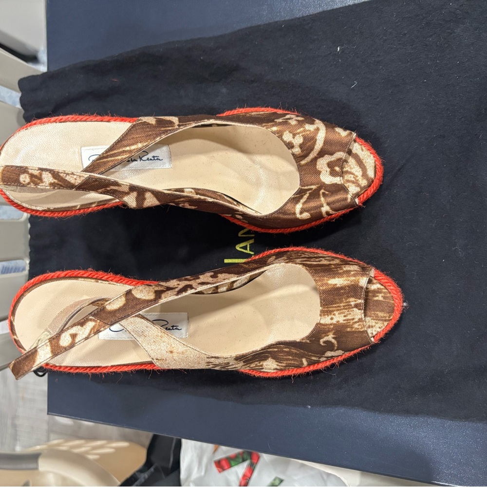 Oscar de la Renta Brown and Red Heels